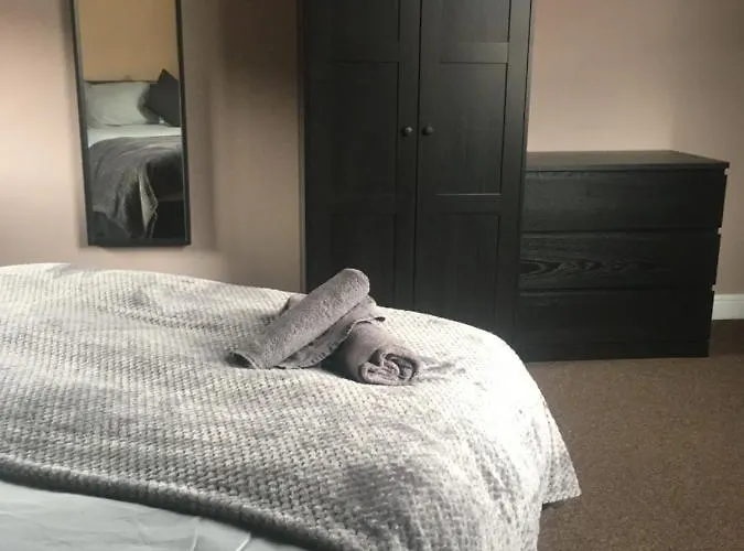 The Tavern Bed And Breakfast